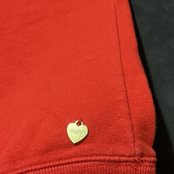 Juicy Couture Vintage Y2K Red Sparkle Glitter Bling Crest Shirt Top Womens - Picture 9 of 9